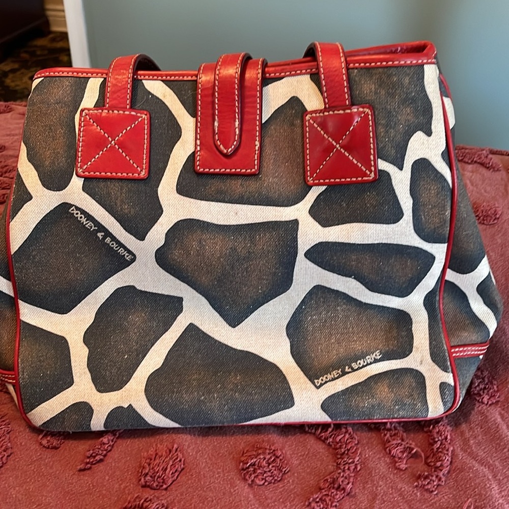 Dooney and Bourke Vintage Giraffe bag - Picture 3 of 12